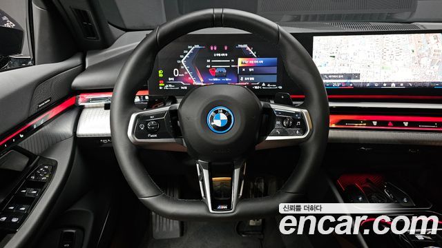 BMW 5Series (G60) 530e M Sport