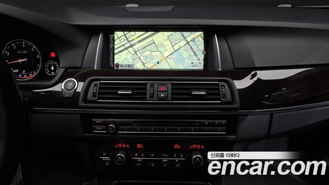 BMW 5-Series 528i xDrive M Aero Dynamic