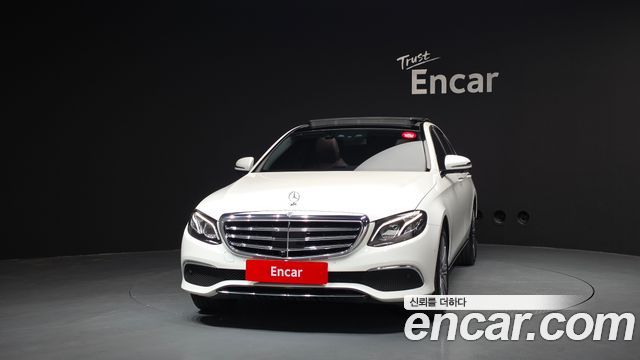 Mercedes-Benz E-Class E450 4MATIC Exclusive