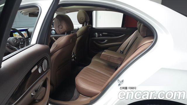 Mercedes-Benz E-Class E450 4MATIC Exclusive