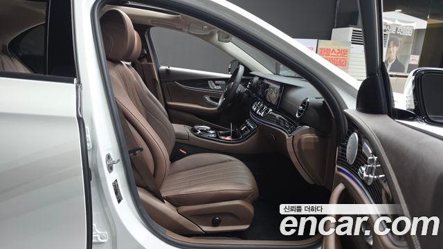 Mercedes-Benz E-Class E450 4MATIC Exclusive