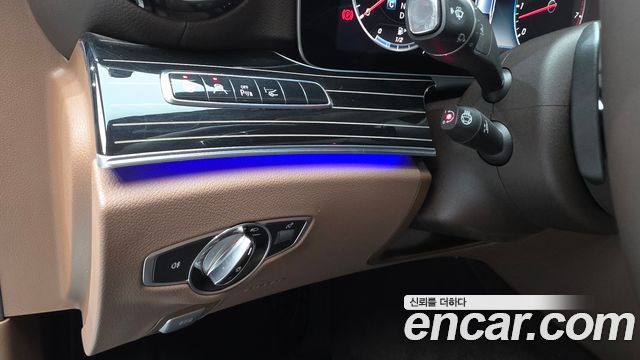 Mercedes-Benz E-Class E450 4MATIC Exclusive