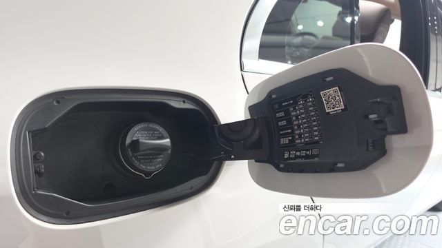 Mercedes-Benz E-Class E450 4MATIC Exclusive