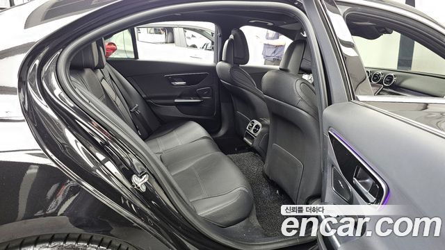 Mercedes-Benz C-Class C300 4MATIC Avantgarde