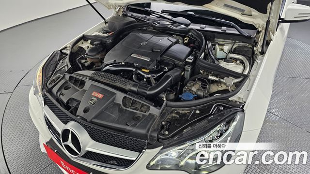 Mercedes-Benz E-Class E200 Cabriolet