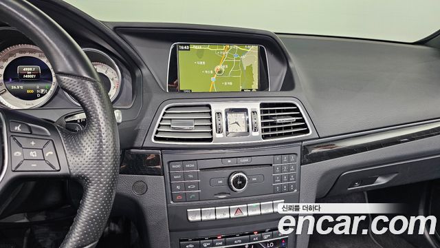 Mercedes-Benz E-Class E200 Cabriolet