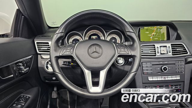 Mercedes-Benz E-Class E200 Cabriolet