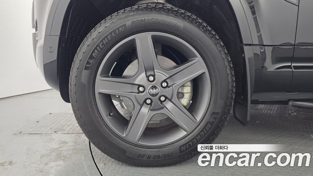 Land Rover Defender 110 P300 X-Dynamic SE