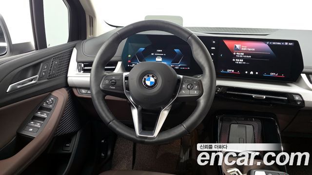 BMW 2-Series 220i Advantage