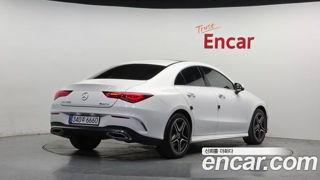Mercedes-Benz CLA-Class CLA250 4MATIC