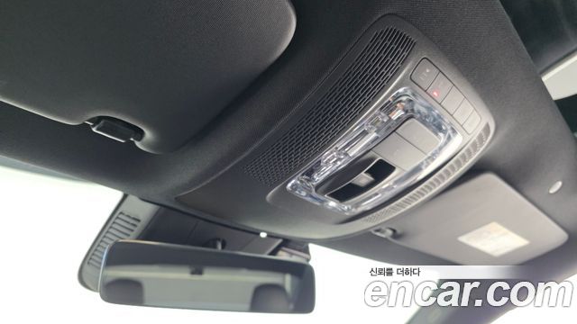 Mercedes-Benz CLA-Class CLA250 4MATIC