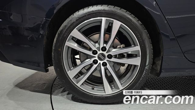 Audi A6 (C8) 45 TFSI Quattro Premium