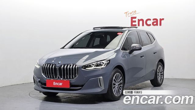 BMW 2-Series 220i Luxury