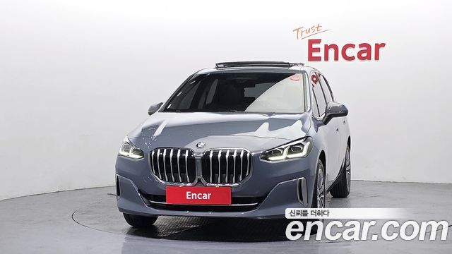 BMW 2-Series 220i Luxury