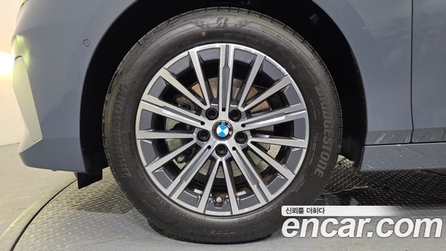 BMW 2-Series 220i Luxury