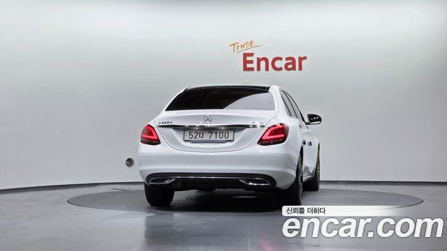 Mercedes-Benz C-Class C220 d 4MATIC Exclusive