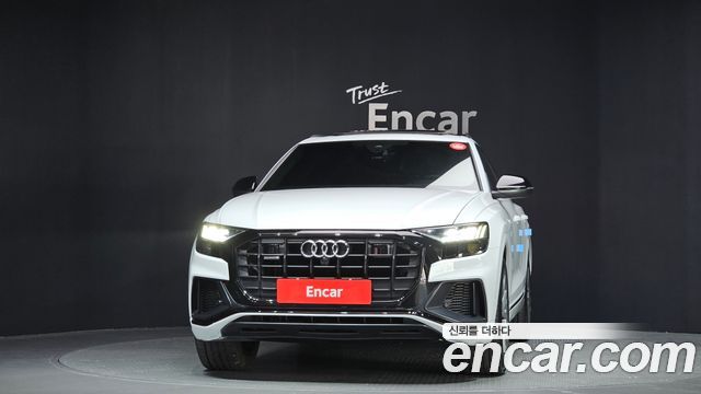 Audi Q8 55 TFSI Quattro Premium