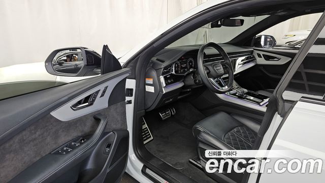 Audi Q8 55 TFSI Quattro Premium