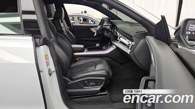 Audi Q8 55 TFSI Quattro Premium