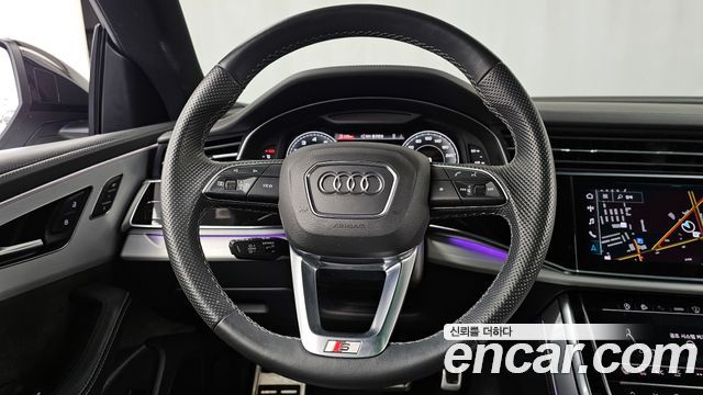 Audi Q8 55 TFSI Quattro Premium