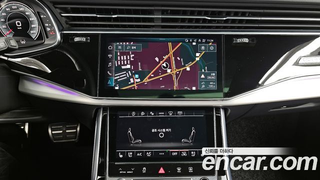 Audi Q8 55 TFSI Quattro Premium