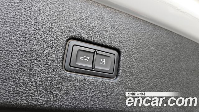 Audi Q8 55 TFSI Quattro Premium