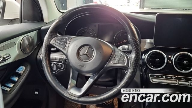 Mercedes-Benz GLC-Class GLC220 d 4MATIC Coupe