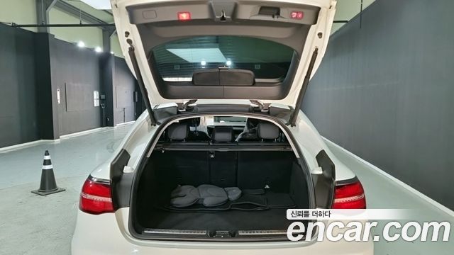 Mercedes-Benz GLC-Class GLC220 d 4MATIC Coupe