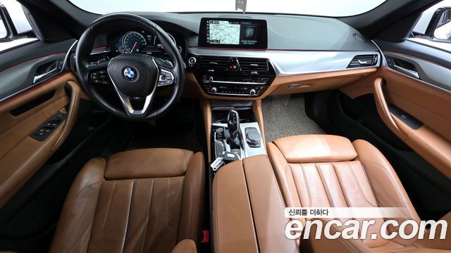 BMW 5-Series 530i xDrive M Sport Package