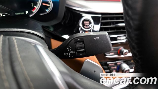 BMW 5-Series 530i xDrive M Sport Package
