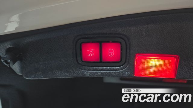 Mercedes-Benz C-Class C63 AMG Coupe