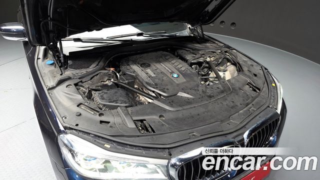 BMW 7-Series 730d xDrive M Sport