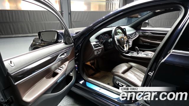 BMW 7-Series 730d xDrive M Sport