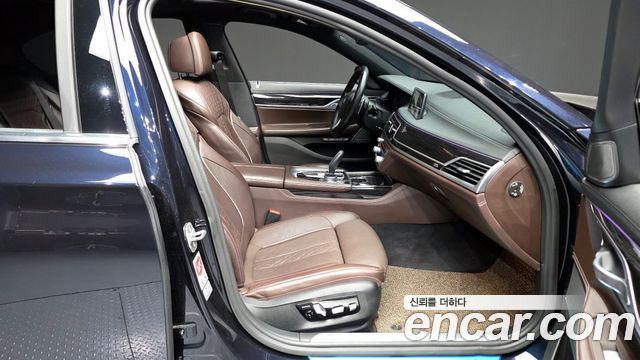 BMW 7-Series 730d xDrive M Sport