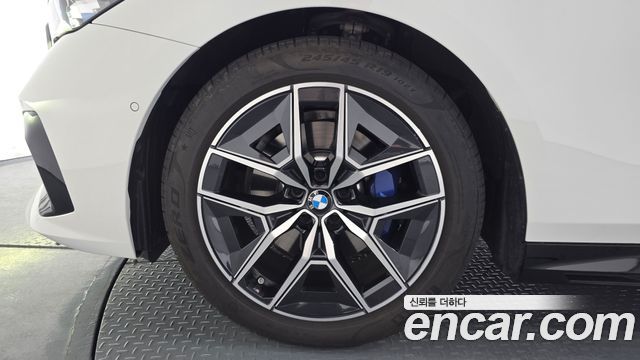 BMW 5Series (G60) 520i M Sport