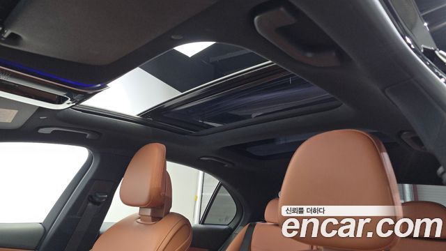 Mercedes-Benz C-Class C200 4MATIC Avantgarde