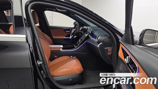 Mercedes-Benz C-Class C200 4MATIC Avantgarde