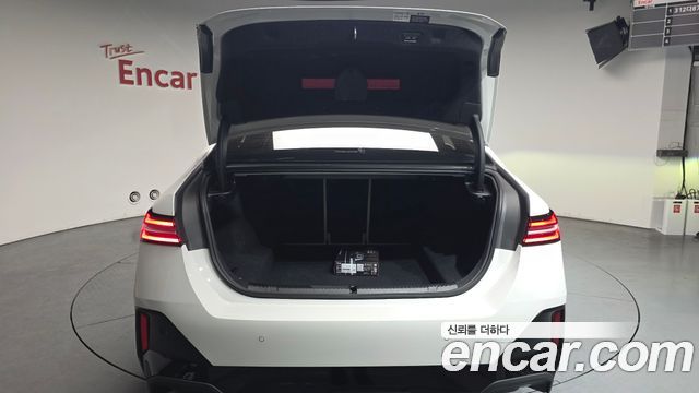 BMW 5-Series 520i M Sport