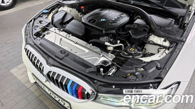 BMW 3-Series 320d Luxury