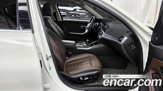 BMW 3-Series 320d Luxury