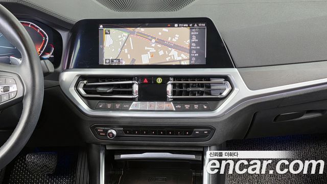 BMW 3-Series 320d Luxury