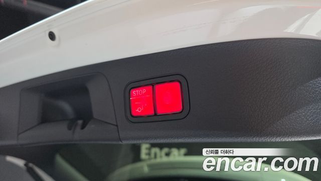 Mercedes-Benz GLA-Class GLA250 4MATIC