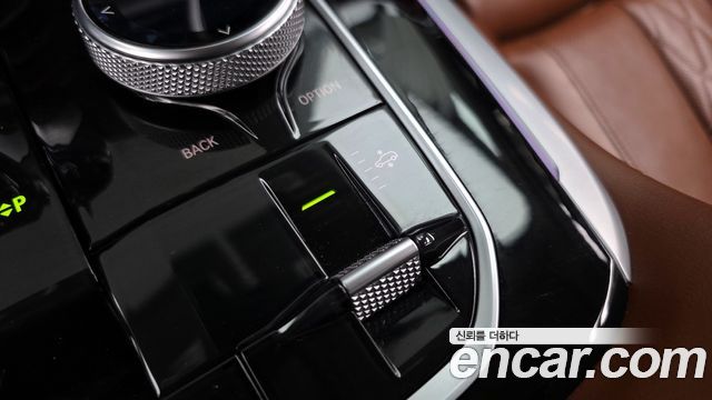 BMW X7 M50i 6STR