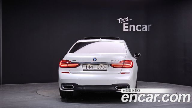 BMW 7-Series 740Li xDrive M Sport Package