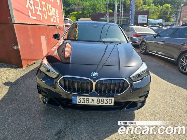 BMW 2-Series 220i Advantage