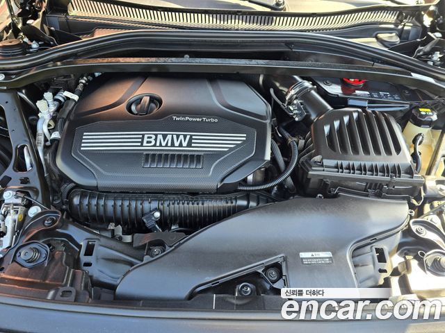BMW 2-Series 220i Advantage