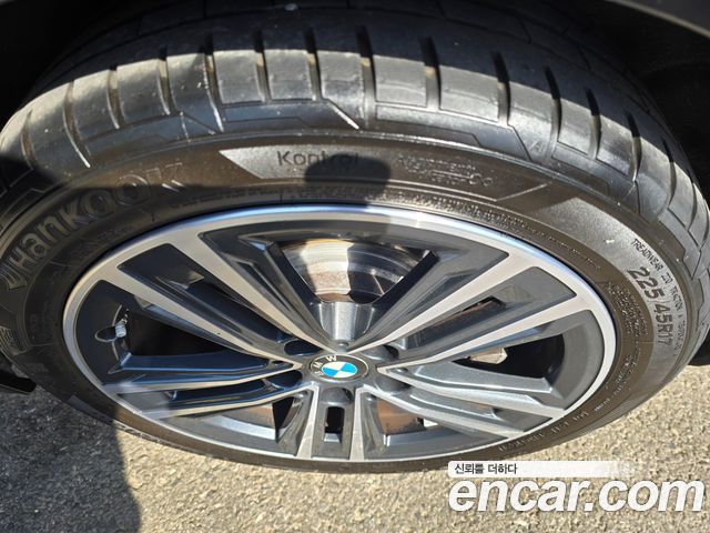 BMW 2-Series 220i Advantage