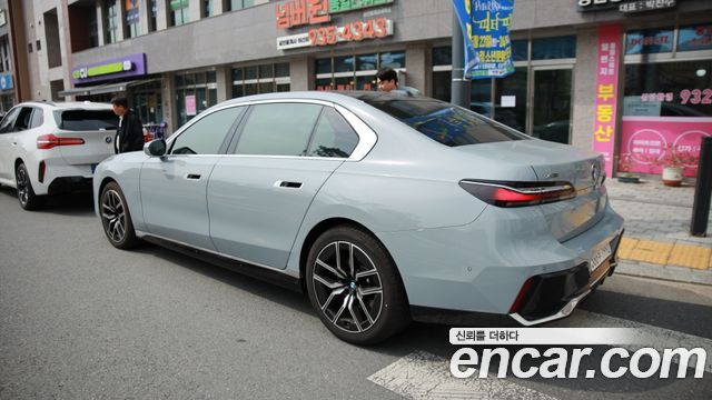 BMW 7-Series 740d xDrive M Sport