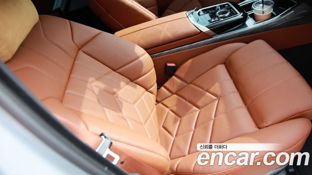 BMW 7-Series 740d xDrive M Sport