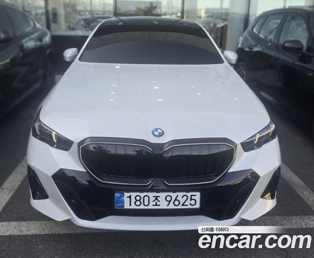 BMW 5Series (G60) 530i xDrive M Sport Pro Special Edition